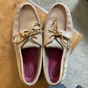 Women’s Size 9.5 Sperry’s